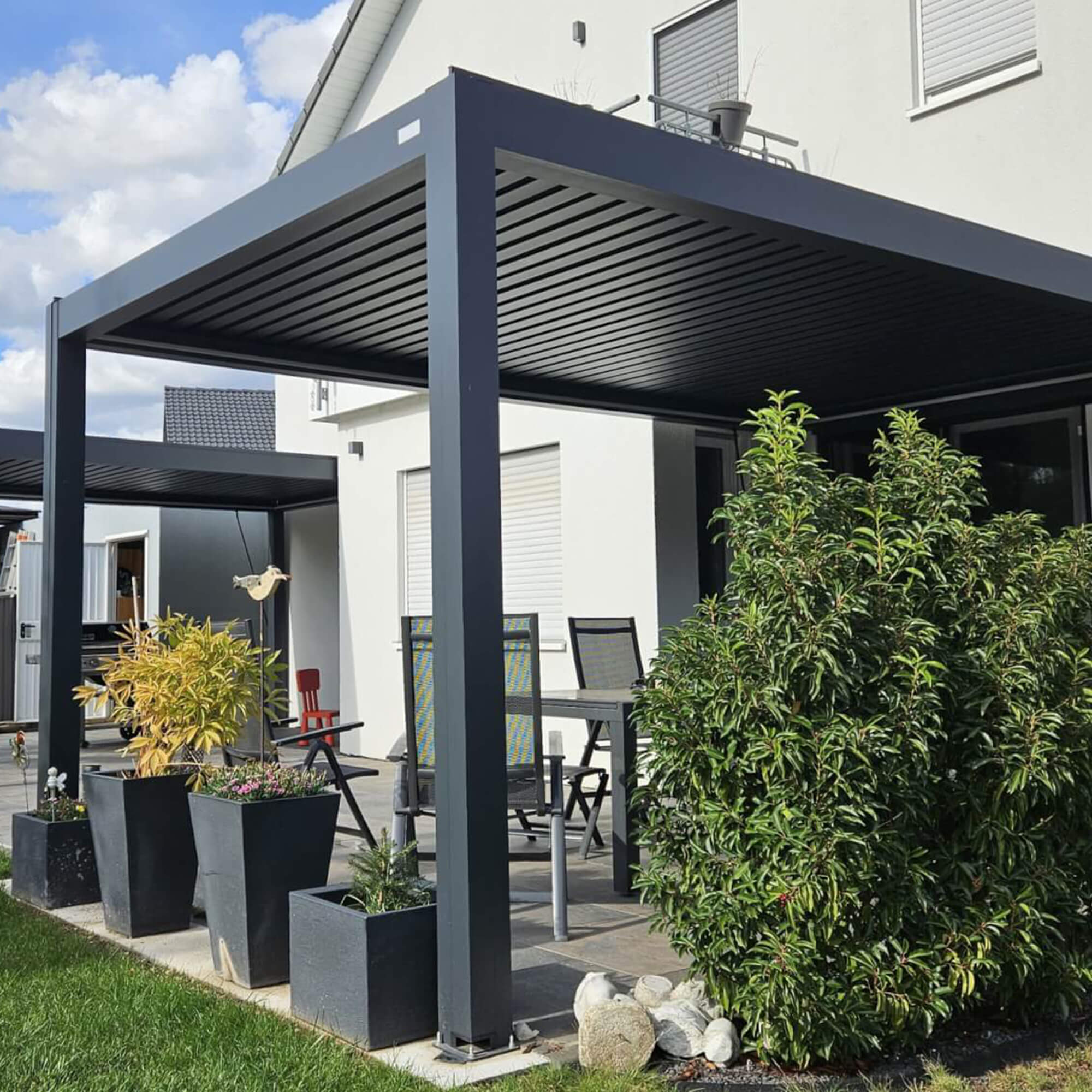 Eco Climatic manual louvred roof
